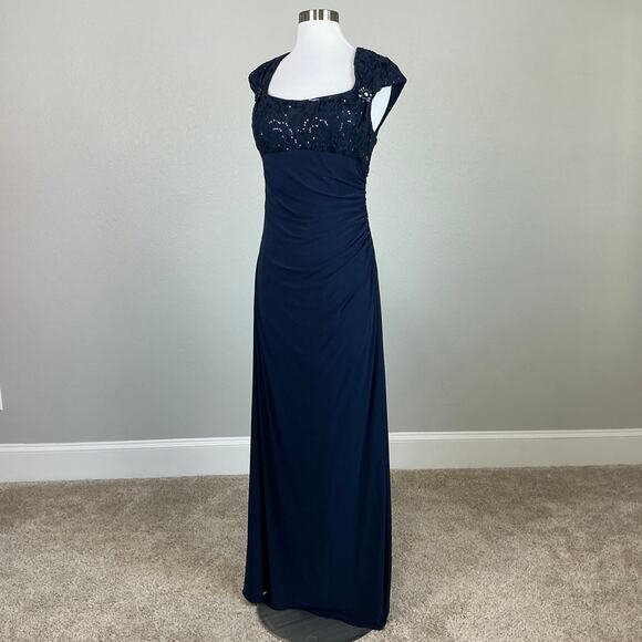 Betsy & Adam Sequined Lace Embellished Long Column Evening Gown Navy Blue Size 8 - Picture 4 of 13